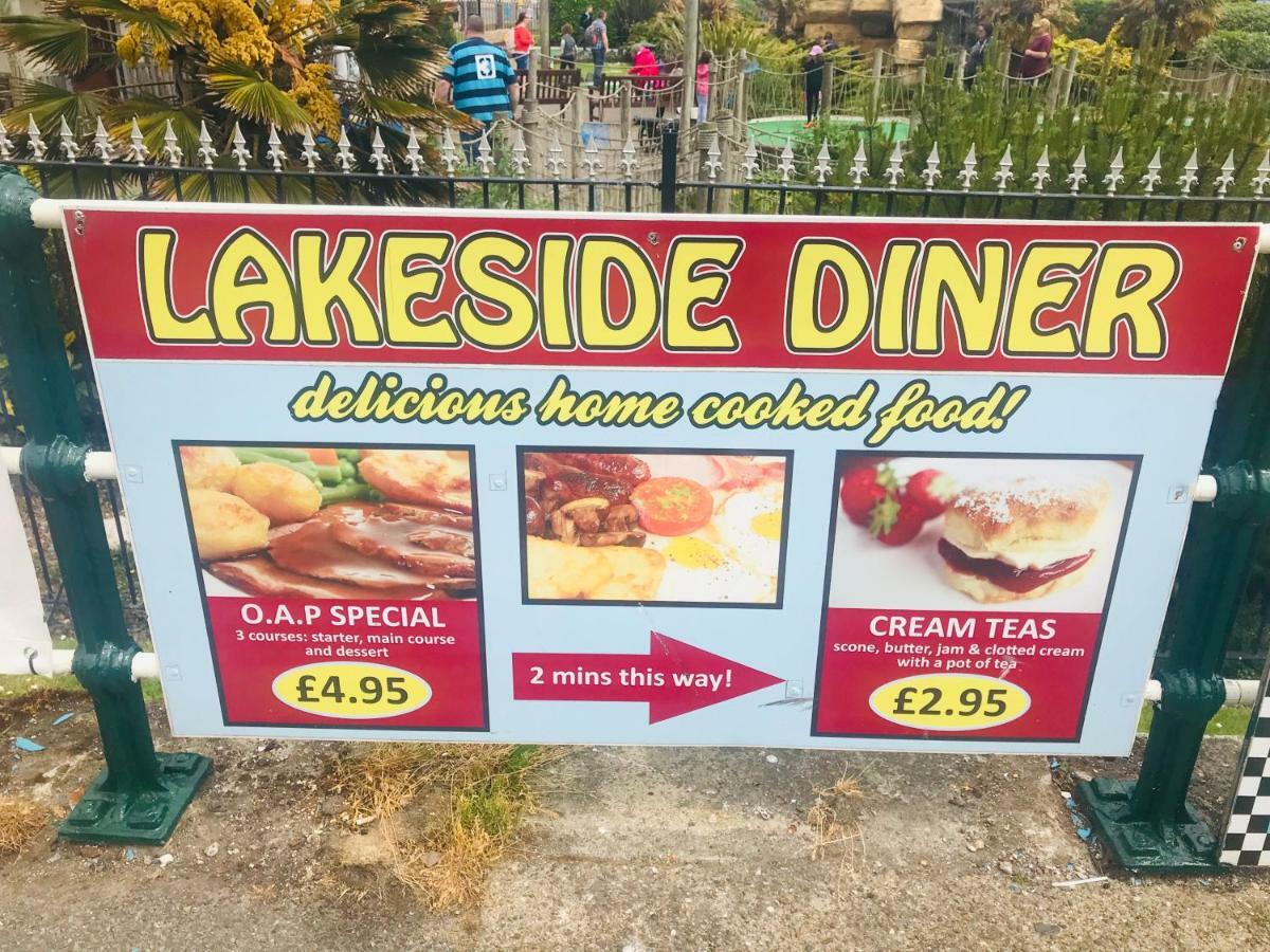 Ingoldmells, The Grange Holiday Park 3-Bedroom Caravan Skegness Buitenkant foto