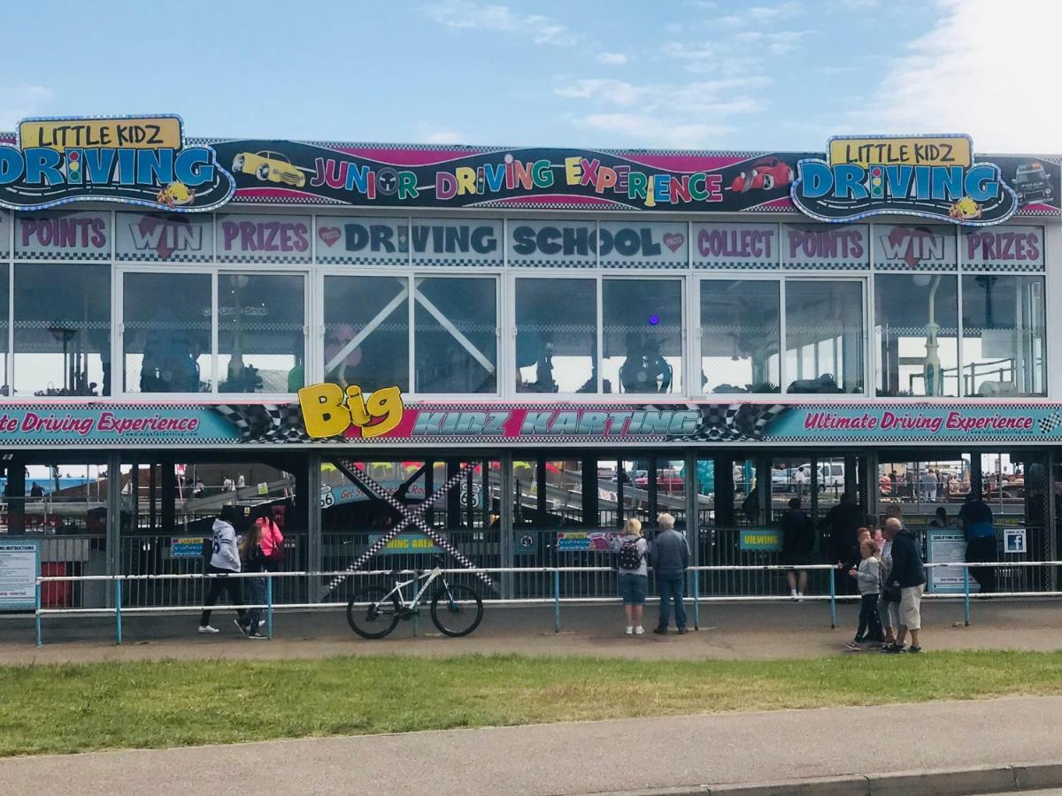Ingoldmells, The Grange Holiday Park 3-Bedroom Caravan Skegness Buitenkant foto